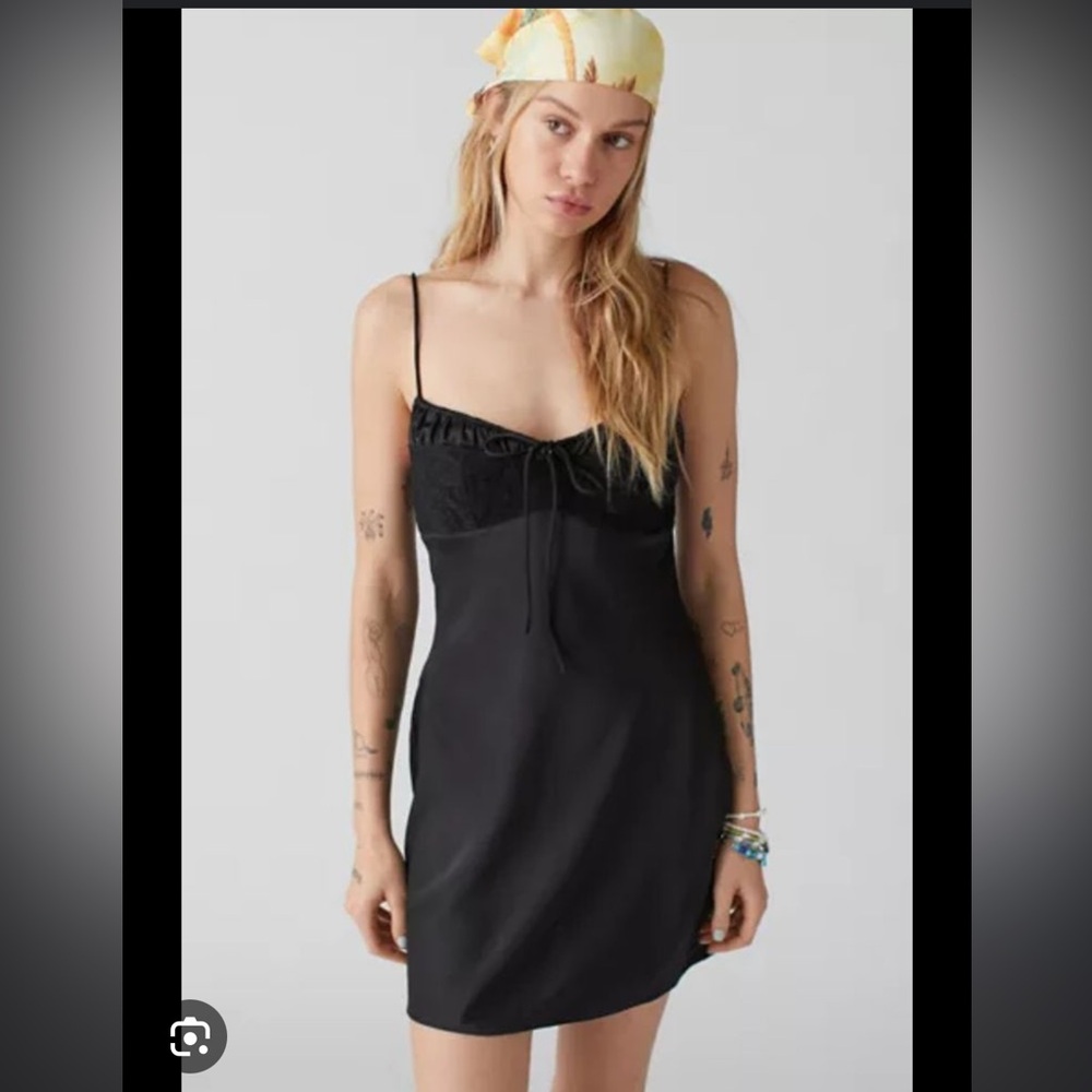 brand new urban outfitters black dress small slip